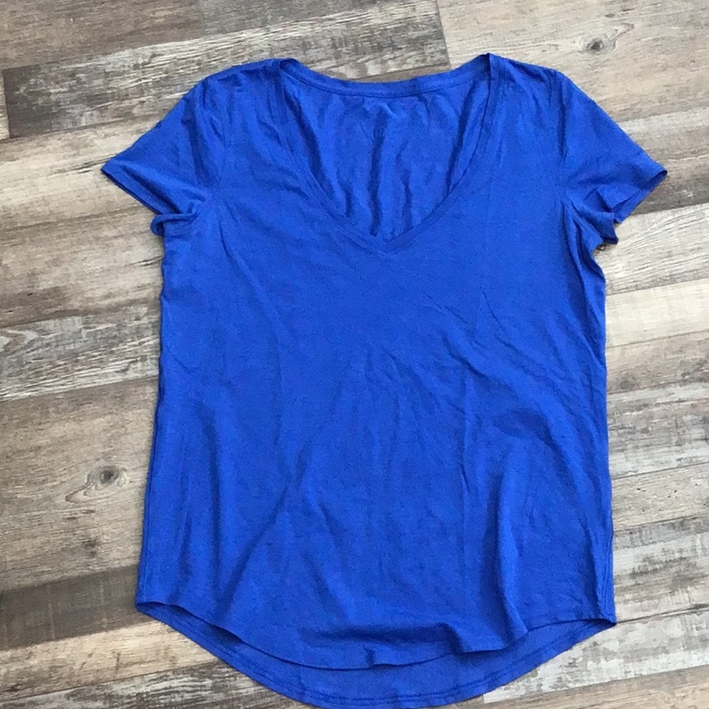 Lululemon Love V-Neck T-Shirt, Royal Blue, size 6